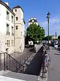 Zugang über Treppen zur Rue des Ursins