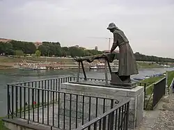 Denkmal der Waschfrau im Borgo Ticino.