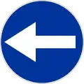C-3 Links vor dem Zeichen