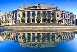 Justizpalast