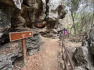 Weg zur Grotte