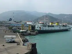 Der Hafen von Merak (Pelabuhan Merak)