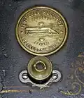 Peugeot-Emblem auf einer Nähmaschine aus dem 19.&nbsp;Jahrhundert
