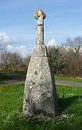 Christianisierter Lec’h in Trégunc; Bretagne.