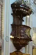 Kanzel aus Marmor