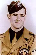 Korporal Walter "Smokey" Gordon.