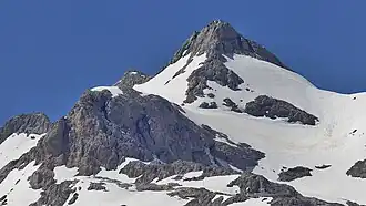 Der Pico Tesorero von Südosten, im Vordergrund die Cabaña Verónica