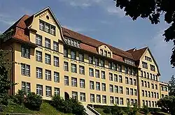 Hauptgebäude