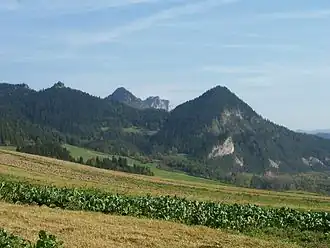 Macelowa Góra rechts im Bild