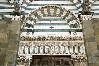 Architrav des Portals von San Pier Maggiore, Pistoia (1263)