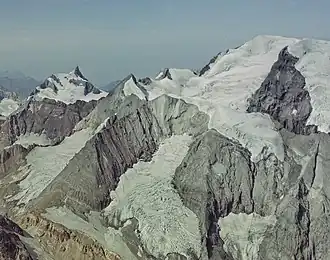Piz Urlaun (rechts)