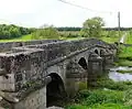 Romanische Brücke über den Vair