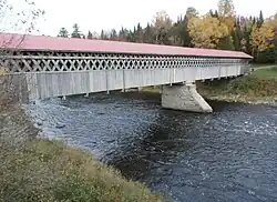 Pont McVetty-McKenzie
