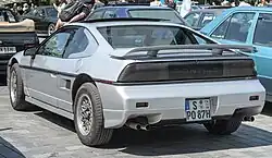 Heckansicht (Fastback)