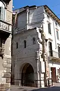 Porta Leoni