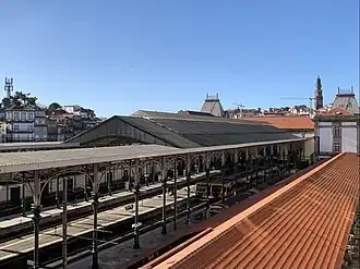 Bahnhofshalle