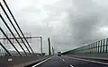 Die Hochstraße auf dem Fahrbahnniveau