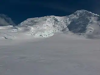 Blick vom Wörner Gap auf den Presian Ridge (rechts:&nbsp;Mount Friesland)