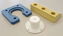 Individuell gefertigte Bauteile gefertigt aus Kunststoff-Halbzeugen