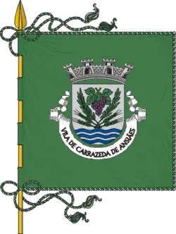 Flagge von Carrazeda de Ansiães