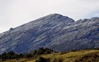 Puncak Mandala von Nordwesten.