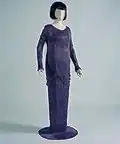 Langärmelig getragen von Gloria Vanderbilt