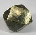 Kuboktaeder, Kombination aus {100} und {111}