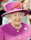 8. September: Elisabeth II. (2015) (96)