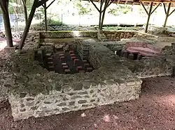 Caldarium, rechts der Heizraum für das warme Wasser