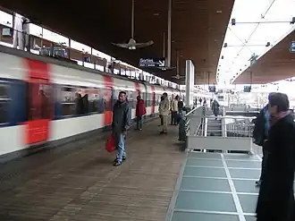 Bahnsteig in Richtung Aulnay-sous-Bois