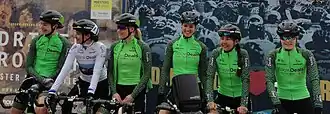 Mannschaftsfoto Liv Racing Teqfind