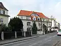 Paul-Gerhardt-Straße 2 / Friedhofstraße 851.09797777777813.666347222222