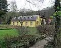 Grundhof, Gartensaal, dahinter das Turmhaus
