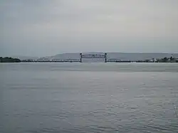 Eine Eisenbahn-Hebebrücke nahe Burbank