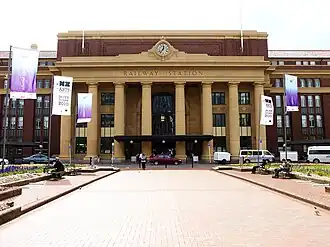 Empfangsgebäude des Bahnhofs Wellington