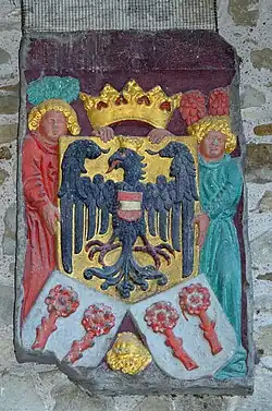 Das Wappen der Herrschaft Rapperswil im Innenhof des Schlosses