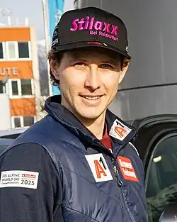 Dominik Raschner bei einem Fotoshooting in Innsbruck