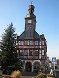 Das Rathaus Lorsch im Winter