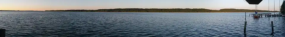 Rundblick auf den Ratzeburger See vom Anleger Buchholz