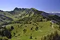 Blick vom Rauhkopf nach Süden auf Rotwand, Taubensteinhaus, -bahn und -gipfel