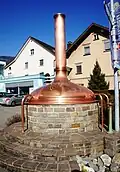 Alter Sudkessel der Sonnenbräu – als Blickfang an der Hauptstrasse in Rebstein