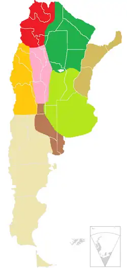 Die geographischen Regionen Argentiniens Cuyo Nordwest-Argentinien Argentinischer Chaco Mesopotamia Sierras Pampeanas Pampa húmeda Pampa seca Argentinisches Patagonien