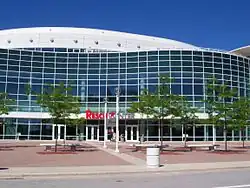 Haupteingang des Resch Center