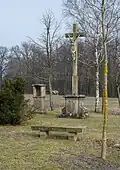 Kreuz von 1844 und Heiligenhäuschen von 1830