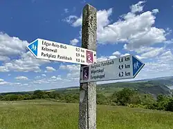 Wegweiser der Traumschleife Rheingold