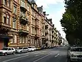 Zwischen 1879 und 1888 entstandene historistische Fassaden an der Nordseite der Rheinstraße