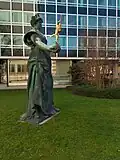 Richard Kissling: Statue der Helvetia mit Merkur, 1899. Zellweger-Park, Uster