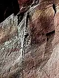 Normalhaken und Bandschlinge am Naturdenkmal