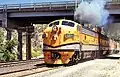 F9A und F9B der D&RGW vor dem Rio Grande Zephyr in Glenwood Springs (1977)
