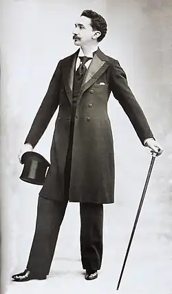Robert de Montesquiou (Fotografie von Paul Nadar, 1895), Baron Charlus